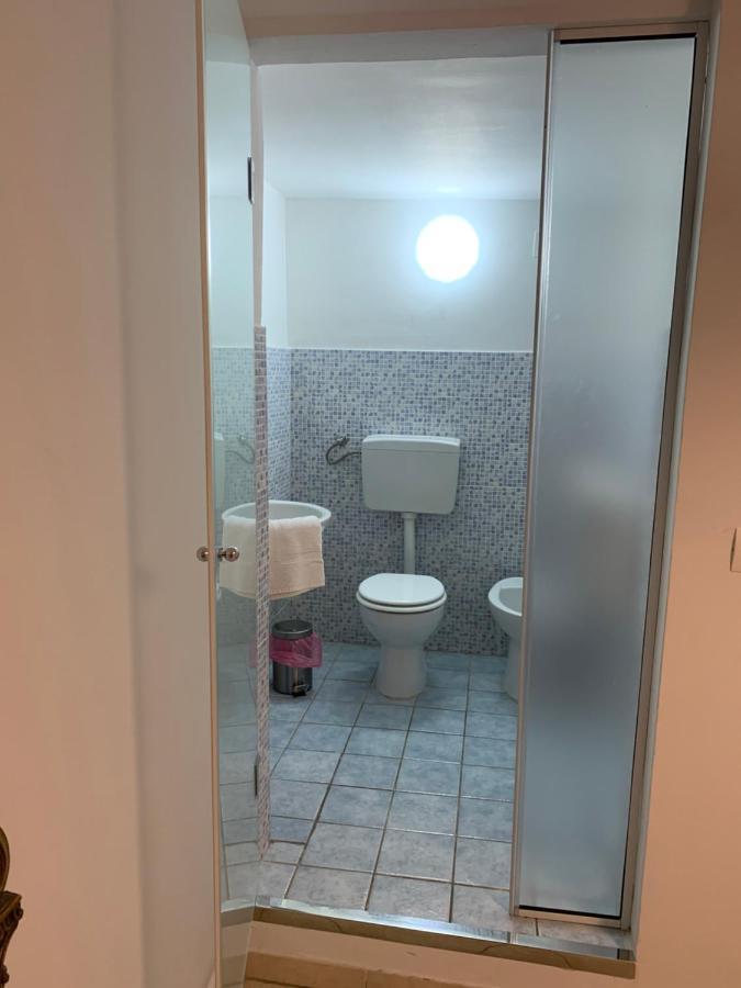Da Walter,Holiday Home In The Centre Catania Exteriör bild
